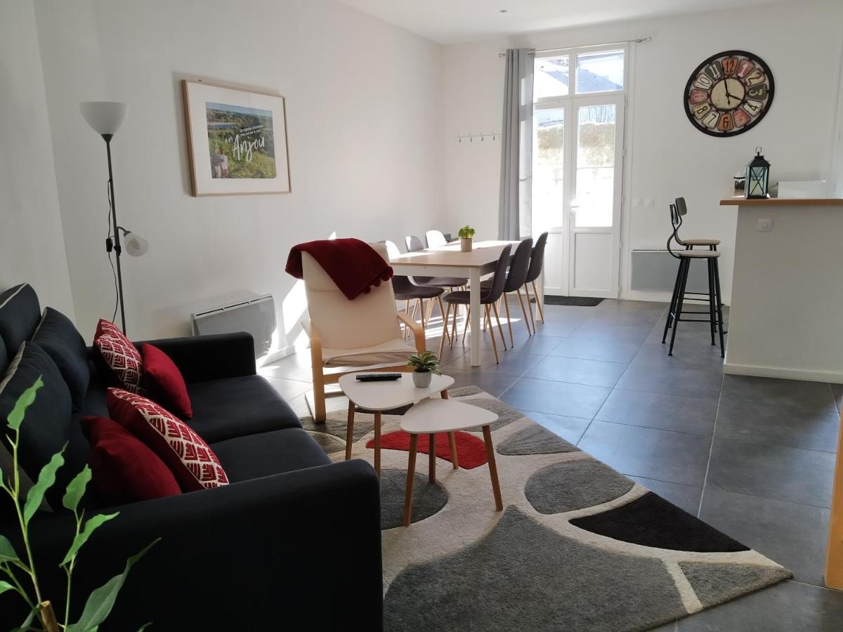 Jolie Maison Tuffeau Centre De Saumur Avec Local Velos ソミュール エクステリア 写真